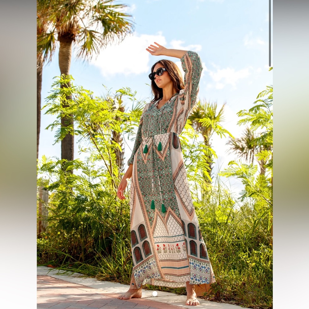 MODA BARONESSA VILLANOVA PALM BEACH Dress .Small . NWT . 100% silk